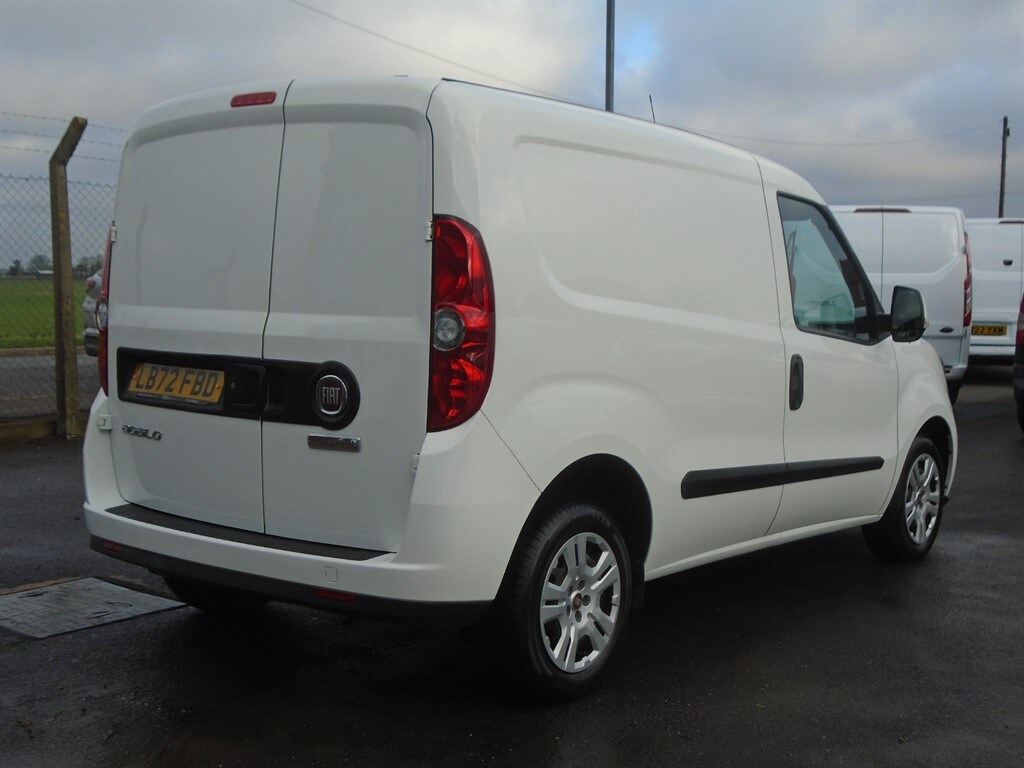 Used Fiat Doblo 2023 for sale - 77964972: Photo 3
