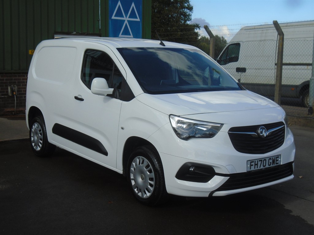 Used Vauxhall Combo 2020 for sale - 77964974: Photo 2