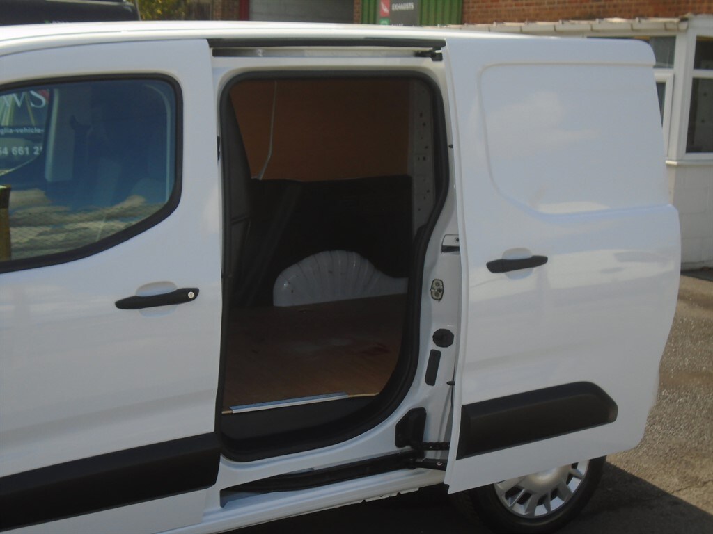 Used Vauxhall Combo 2020 for sale - 77964974: Photo 27