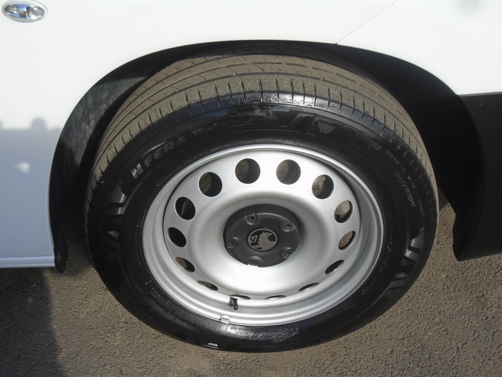 Used Vauxhall Combo 2024 for sale - 77964963: Photo 12