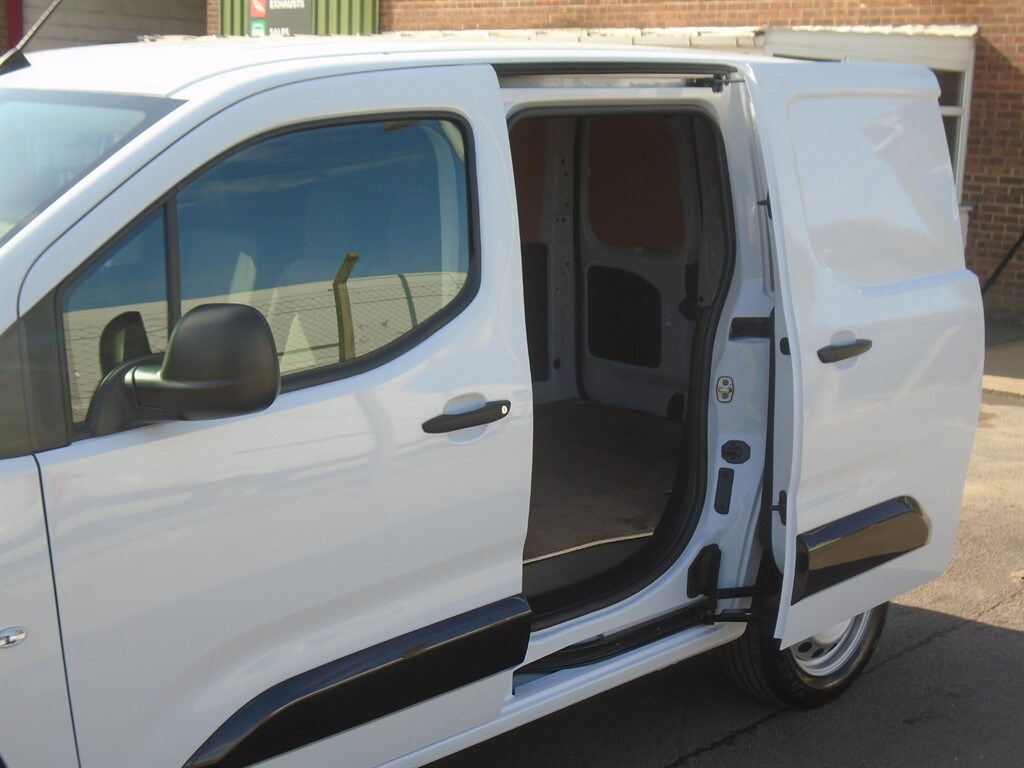 Used Vauxhall Combo 2024 for sale - 77964963: Photo 26