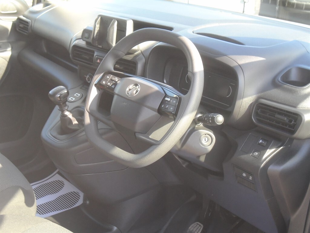 Used Vauxhall Combo 2024 for sale - 77964963: Photo 38