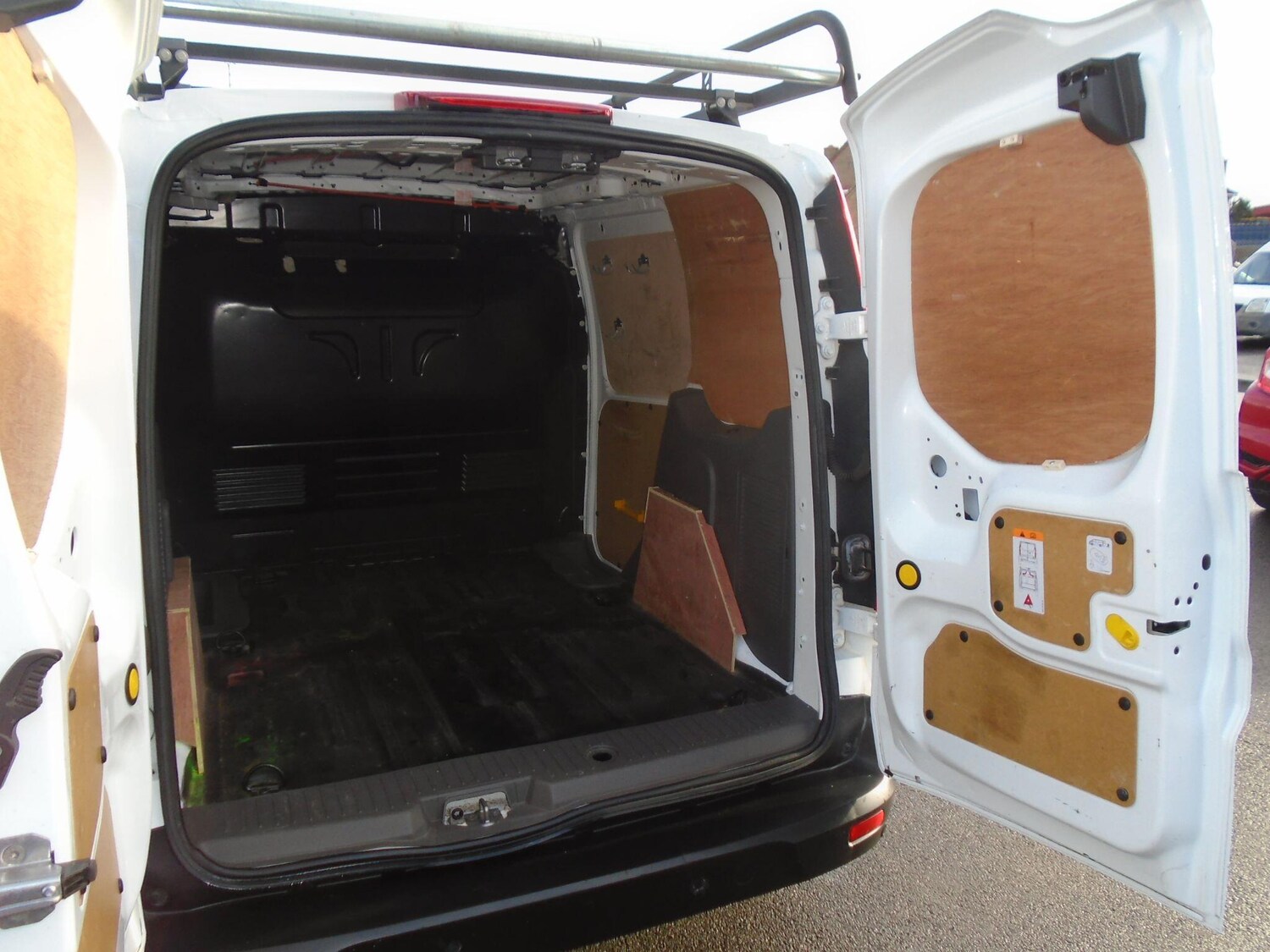 Used Ford Transit Connect 2020 for sale - 77884894: Photo 21