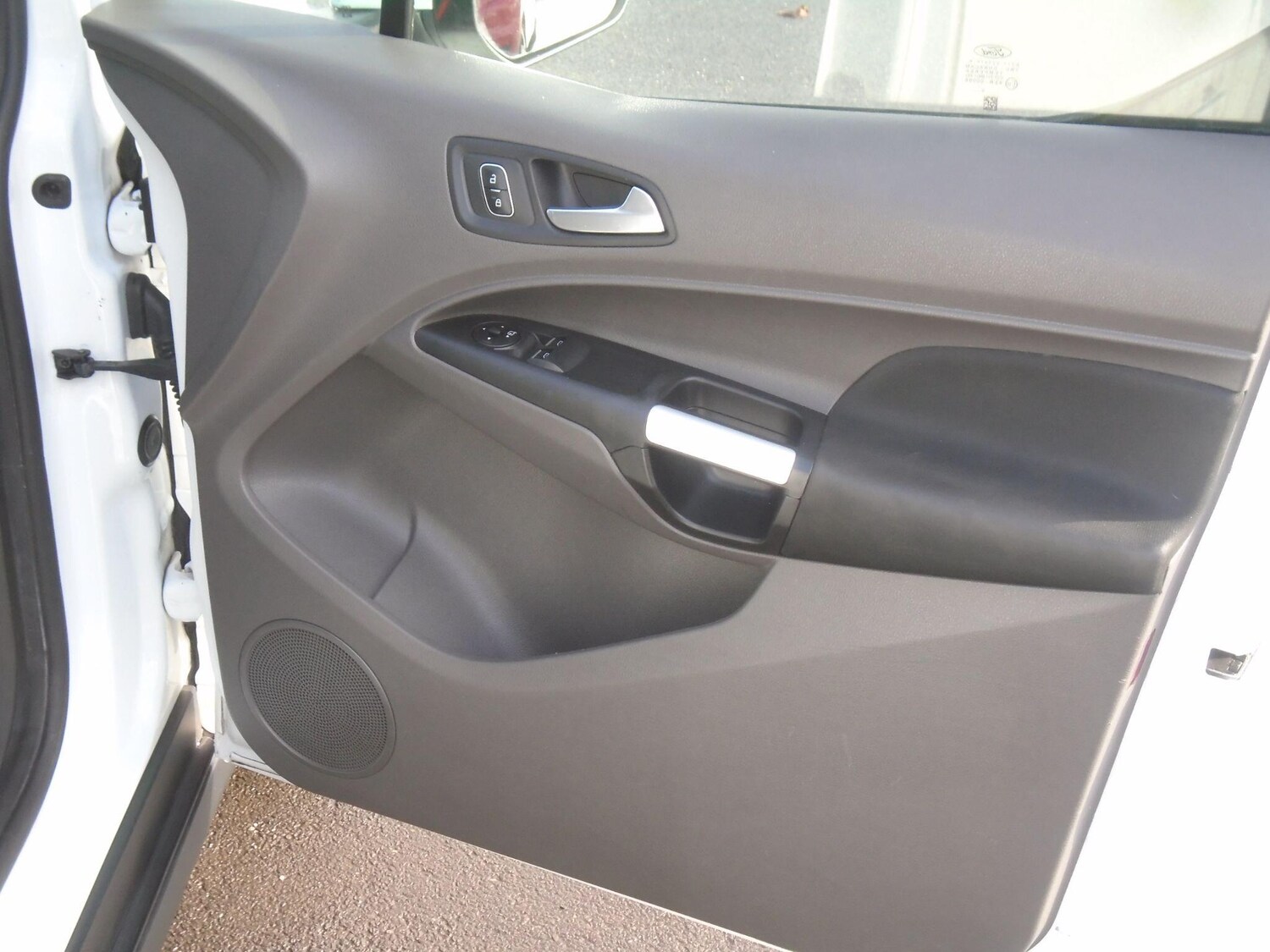 Used Ford Transit Connect 2020 for sale - 77884894: Photo 31