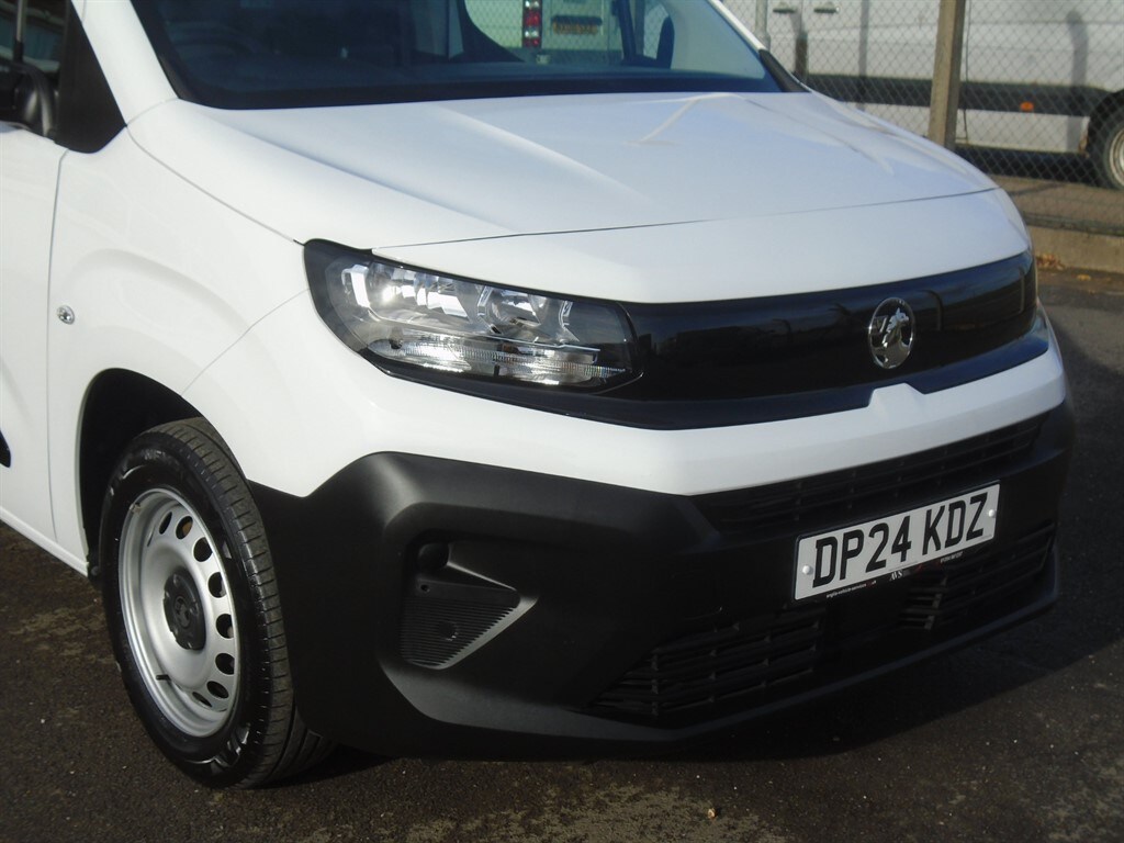 Used Vauxhall Combo 2024 for sale - 77964966: Photo 5