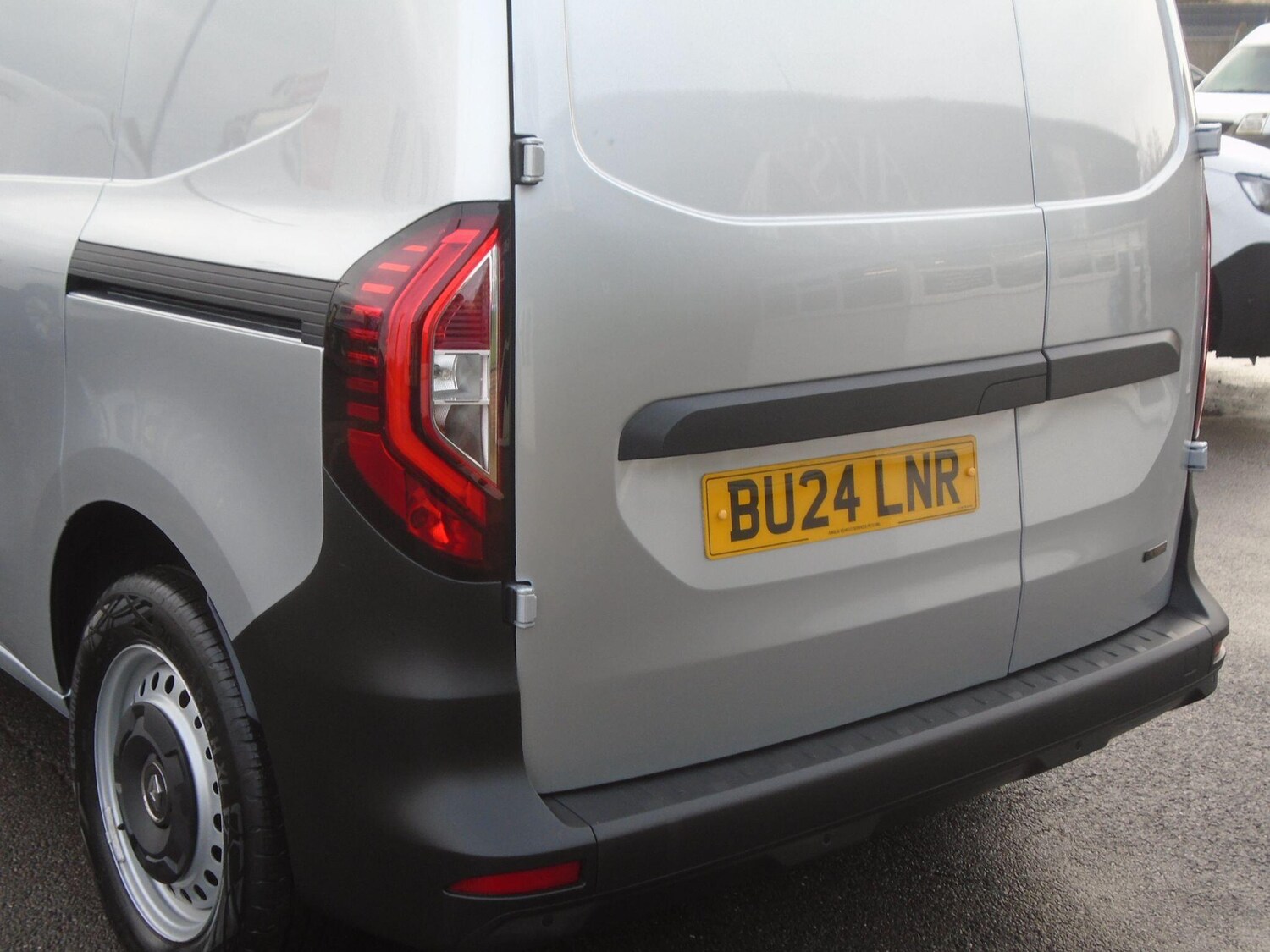 Used Renault Kangoo 2024 for sale - 77884892: Photo 24