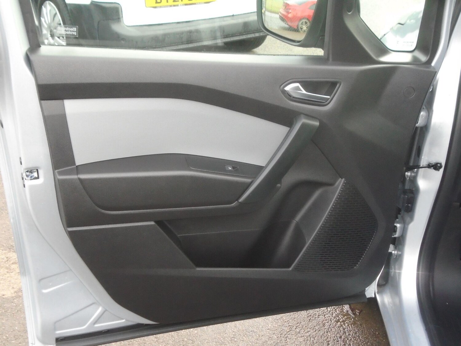 Used Renault Kangoo 2024 for sale - 77884892: Photo 37