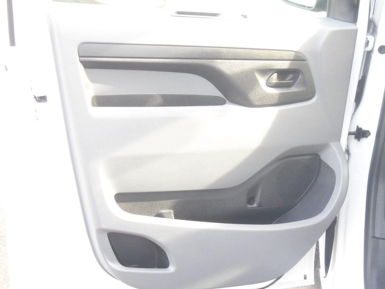 Used Peugeot Expert 2022 for sale - 77884893: Photo 37