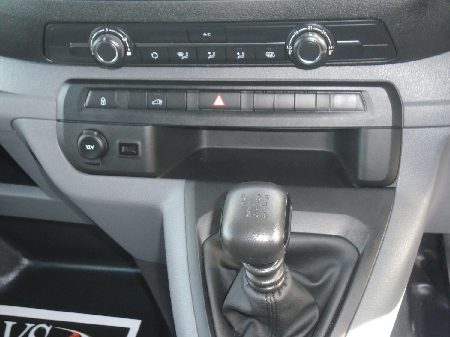 Used Peugeot Expert 2022 for sale - 77884893: Photo 44