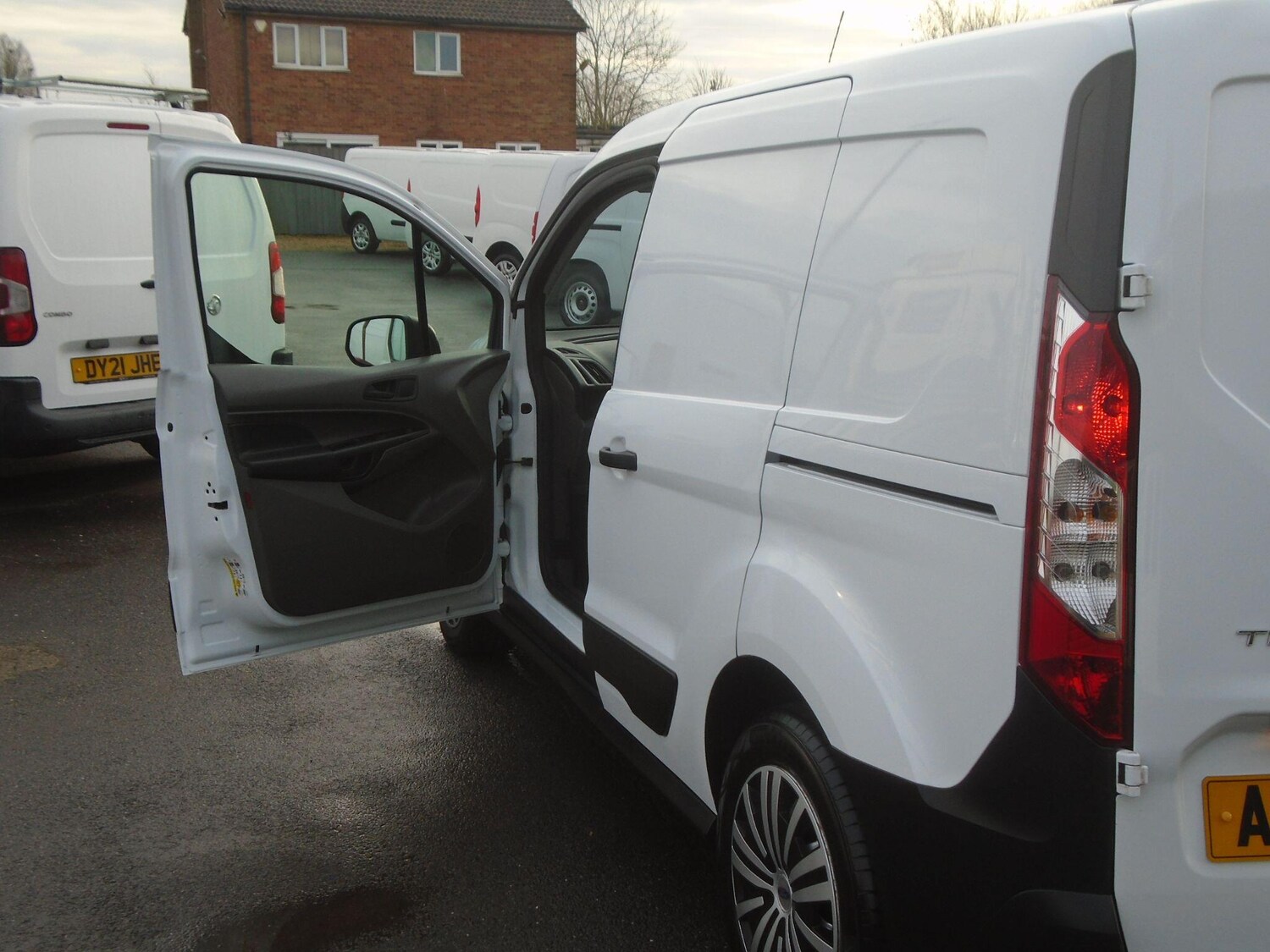 Used Ford Transit Connect 2020 for sale - 77884897: Photo 22