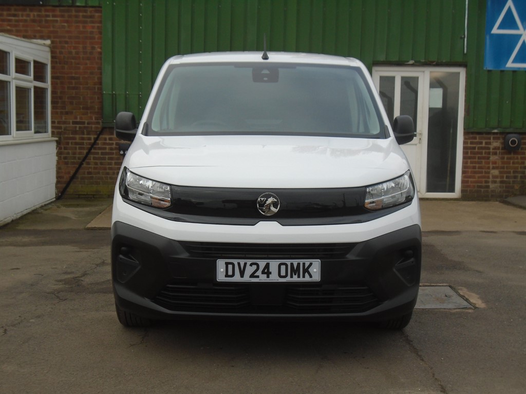 Used Vauxhall Combo 2024 for sale - 77964940: Photo 2