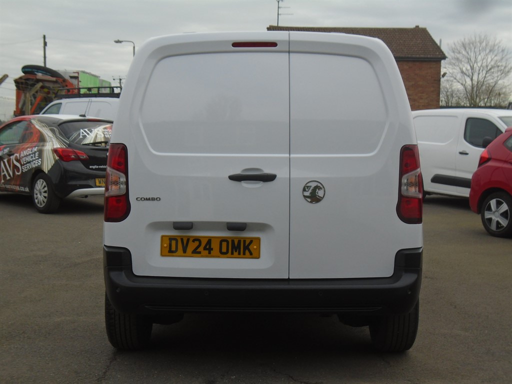 Used Vauxhall Combo 2024 for sale - 77964940: Photo 4
