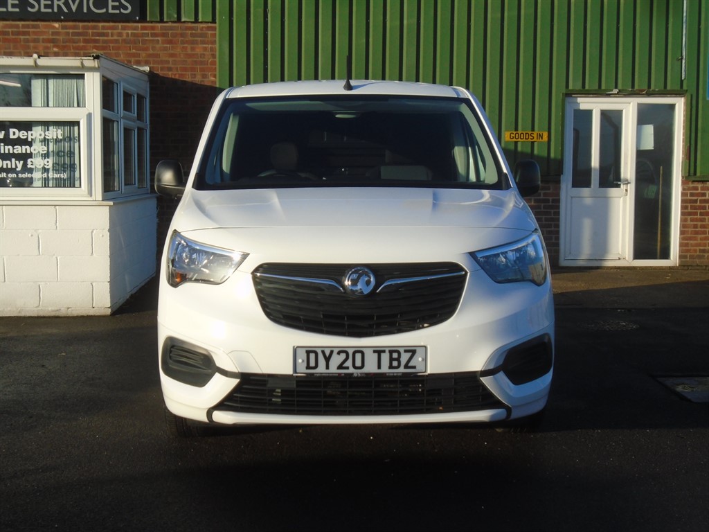 Used Vauxhall Combo 2020 for sale - 77964934: Photo 2