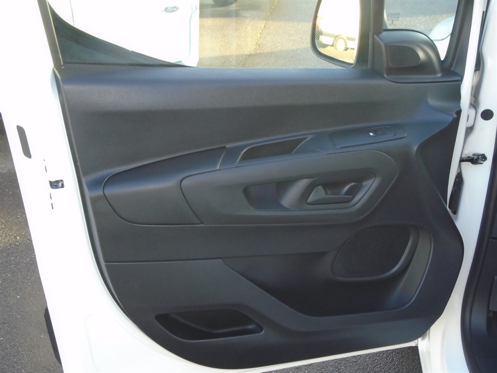 Used Vauxhall Combo 2020 for sale - 77964934: Photo 24