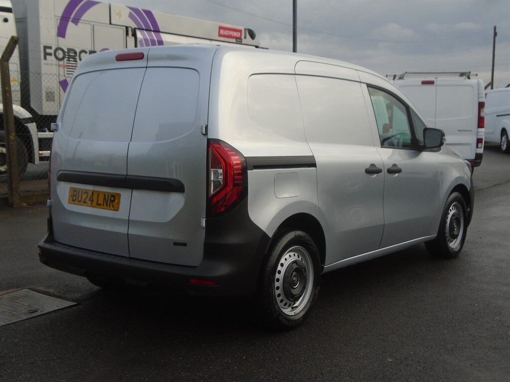 Used Renault Kangoo 2024 for sale - 77964968: Photo 19
