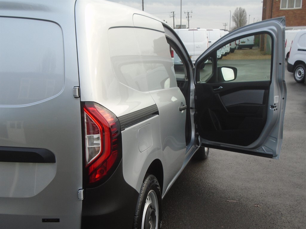 Used Renault Kangoo 2024 for sale - 77964968: Photo 25