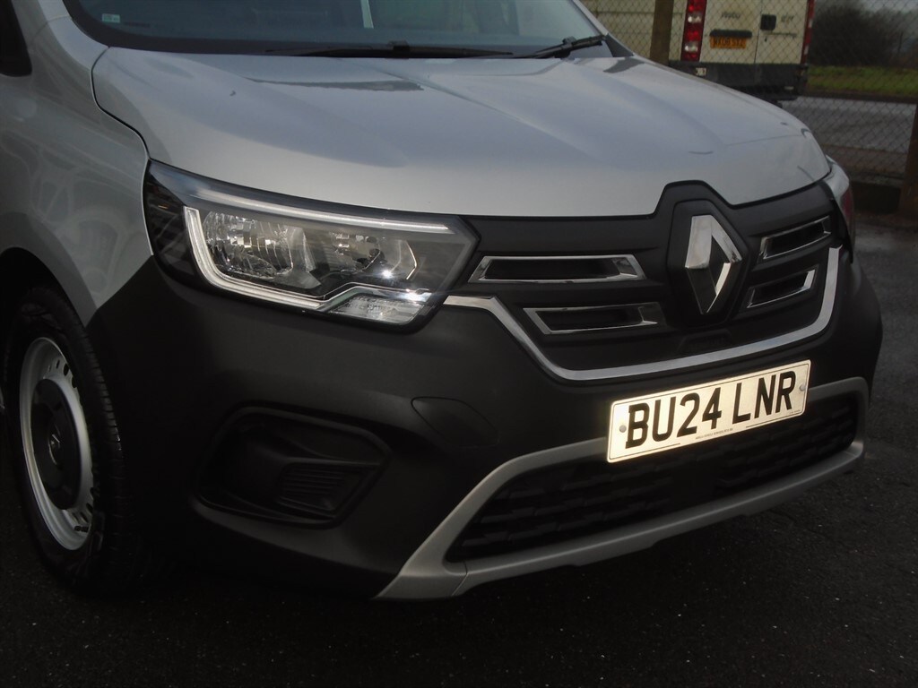 Used Renault Kangoo 2024 for sale - 77964968: Photo 9