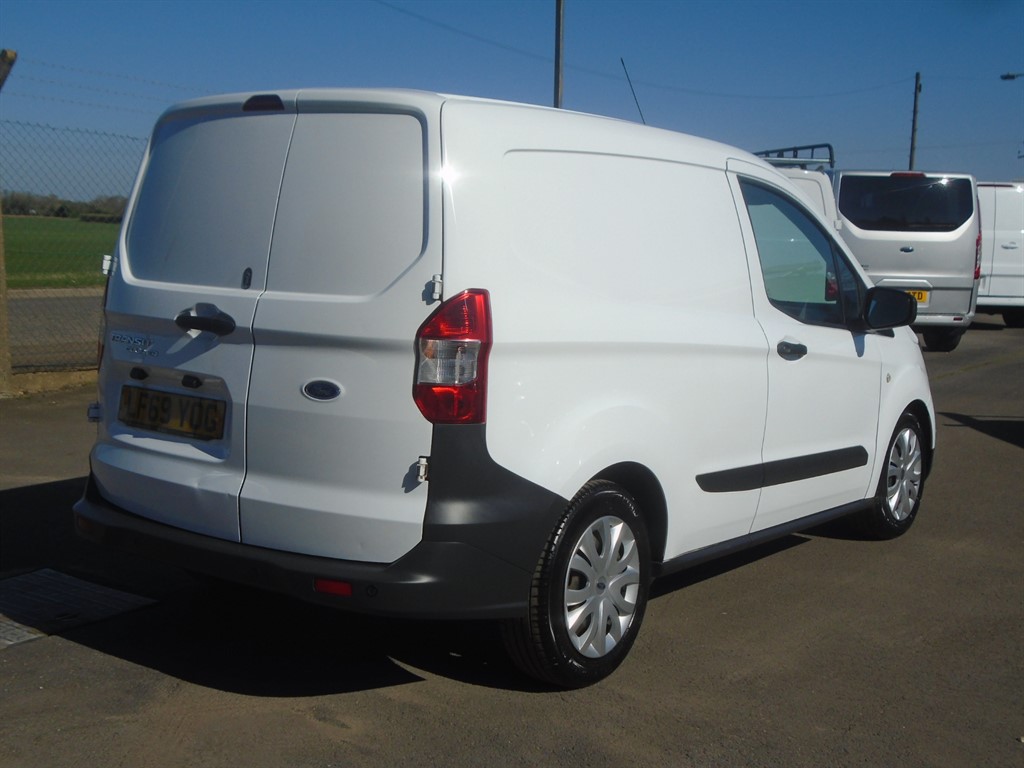 Used Ford Transit Courier 2019 for sale - 77964936: Photo 13