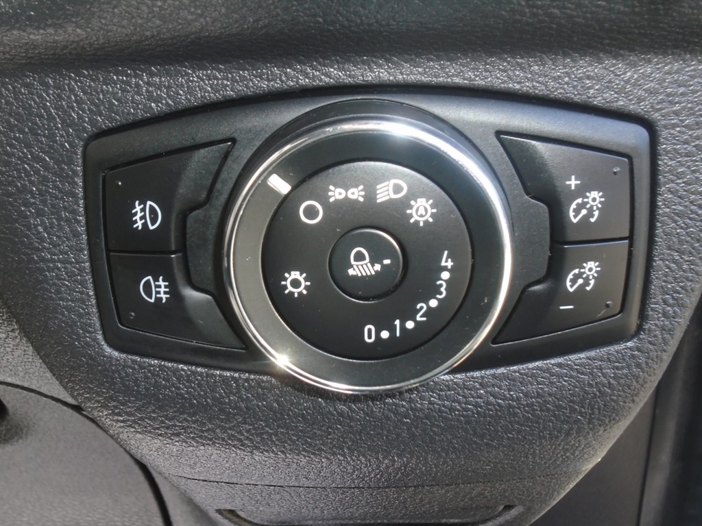 Used Ford Transit Courier 2019 for sale - 77964936: Photo 41