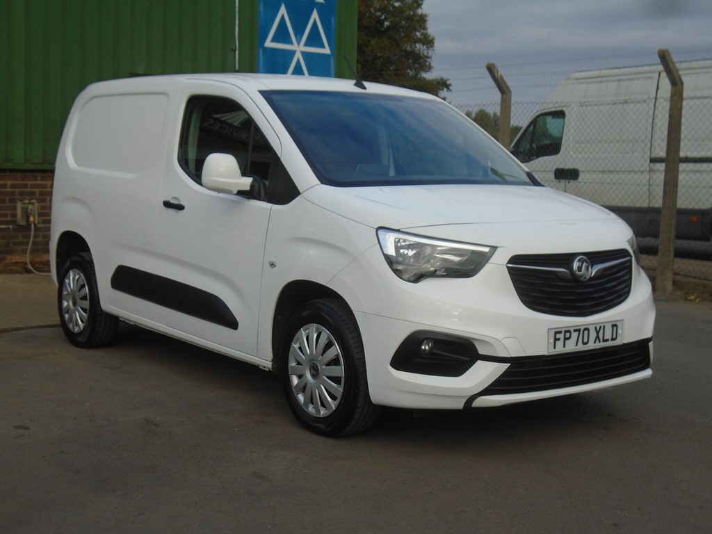 Used Vauxhall Combo 2020 for sale - 77964964: Photo 2