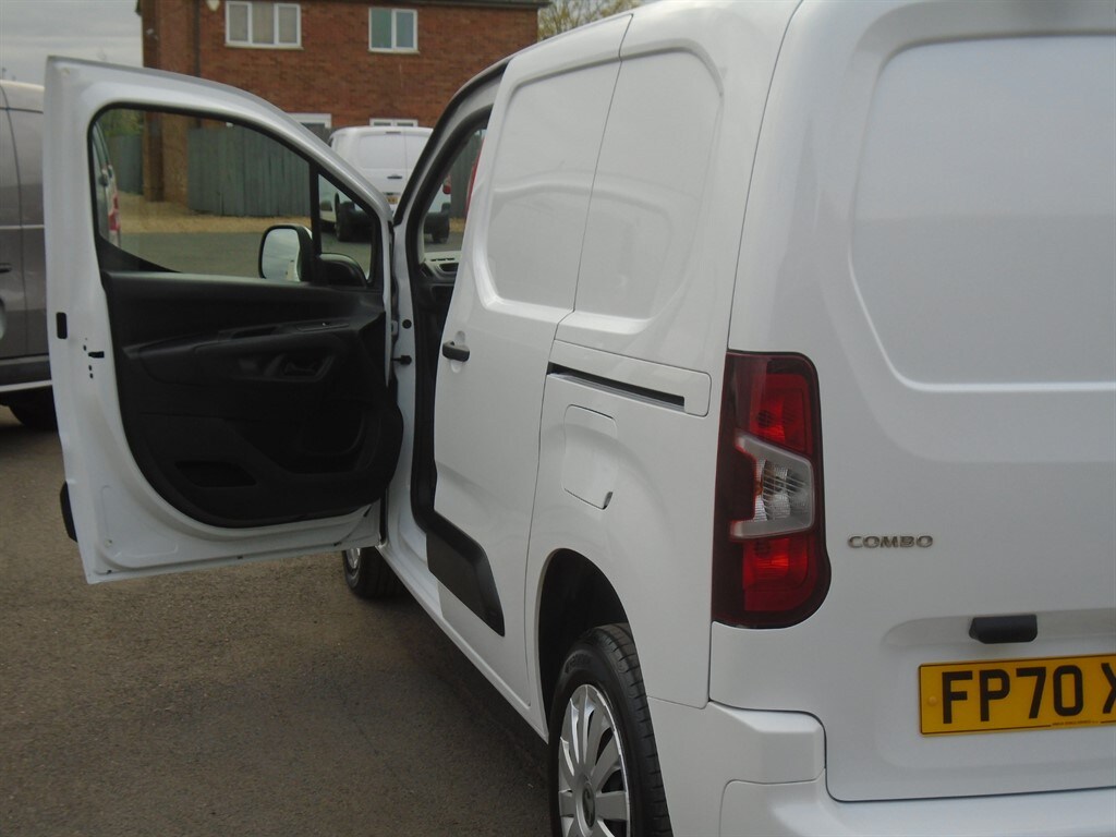 Used Vauxhall Combo 2020 for sale - 77964964: Photo 24