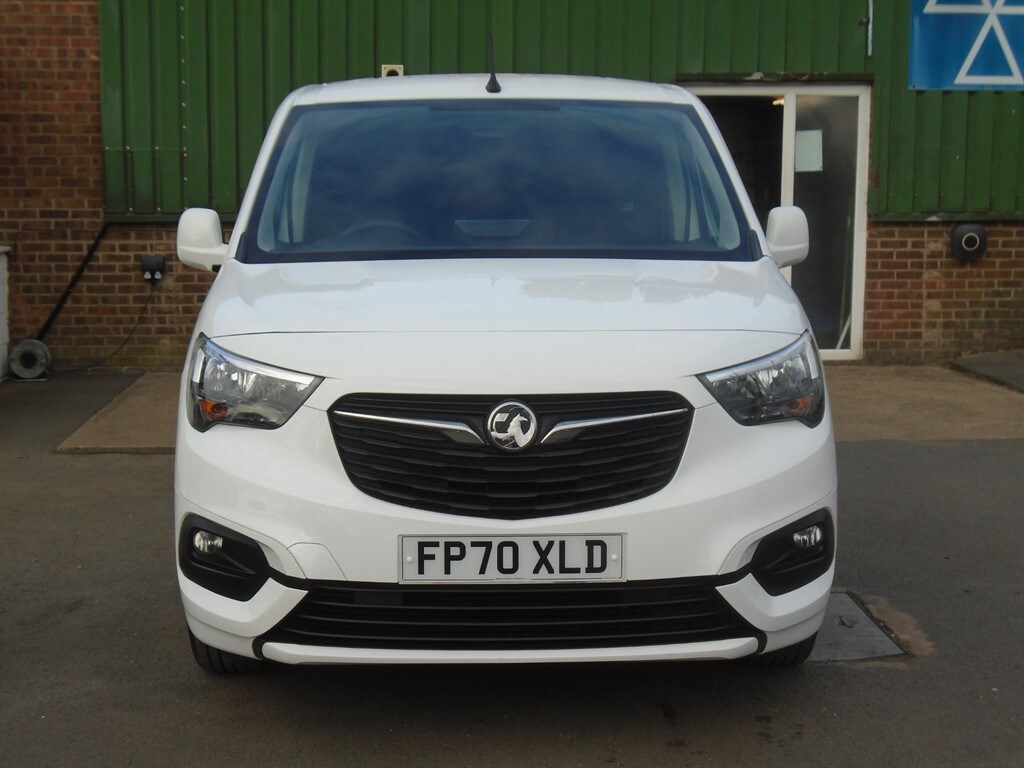 Used Vauxhall Combo 2020 for sale - 77964964: Photo 3