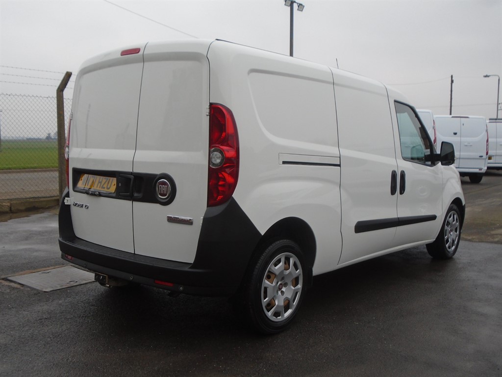 Used Fiat Doblo 2021 for sale - 77964971: Photo 2