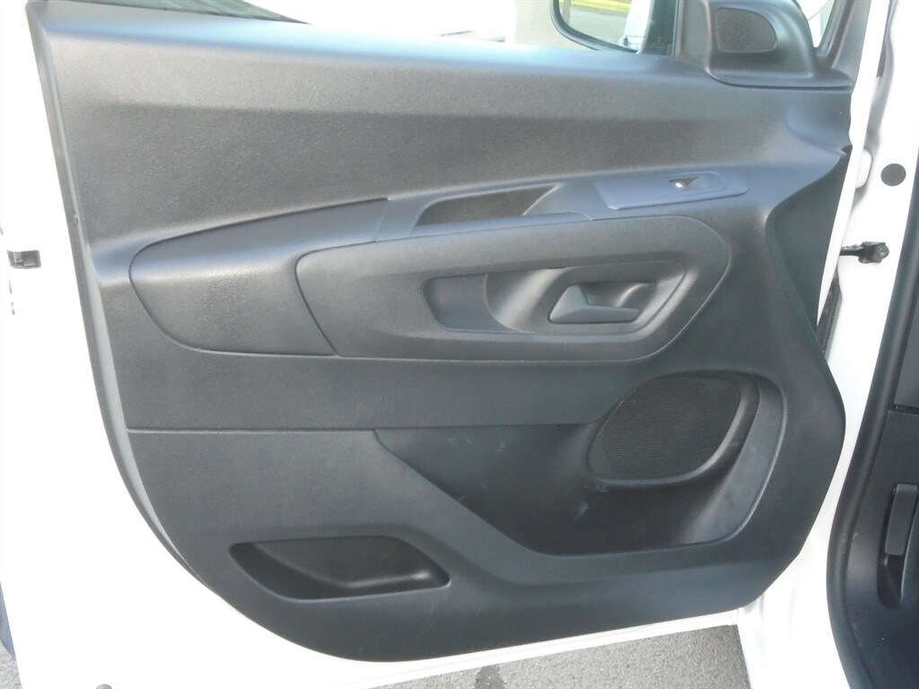 Used Vauxhall Combo 2022 for sale - 77964965: Photo 27