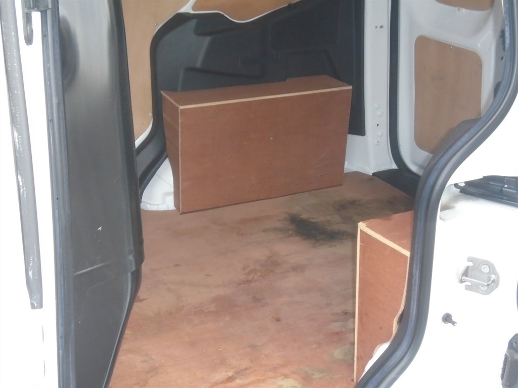 Used Ford Transit Courier 2019 for sale - 78058990: Photo 30