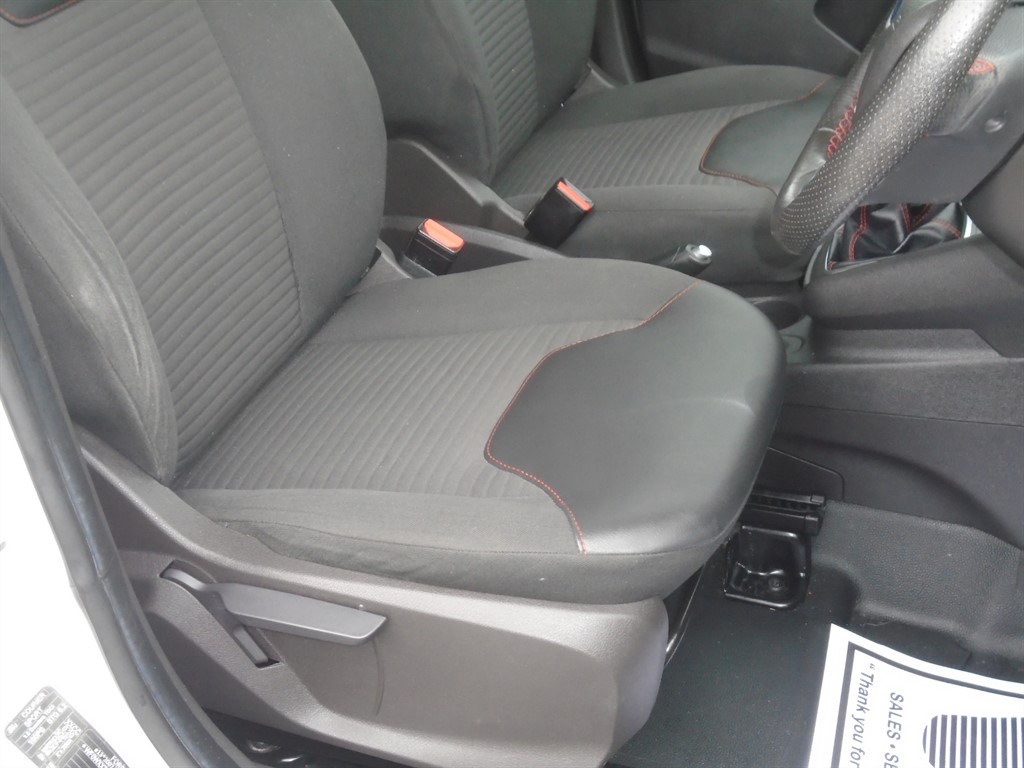 Used Ford Transit Courier 2019 for sale - 78058990: Photo 39