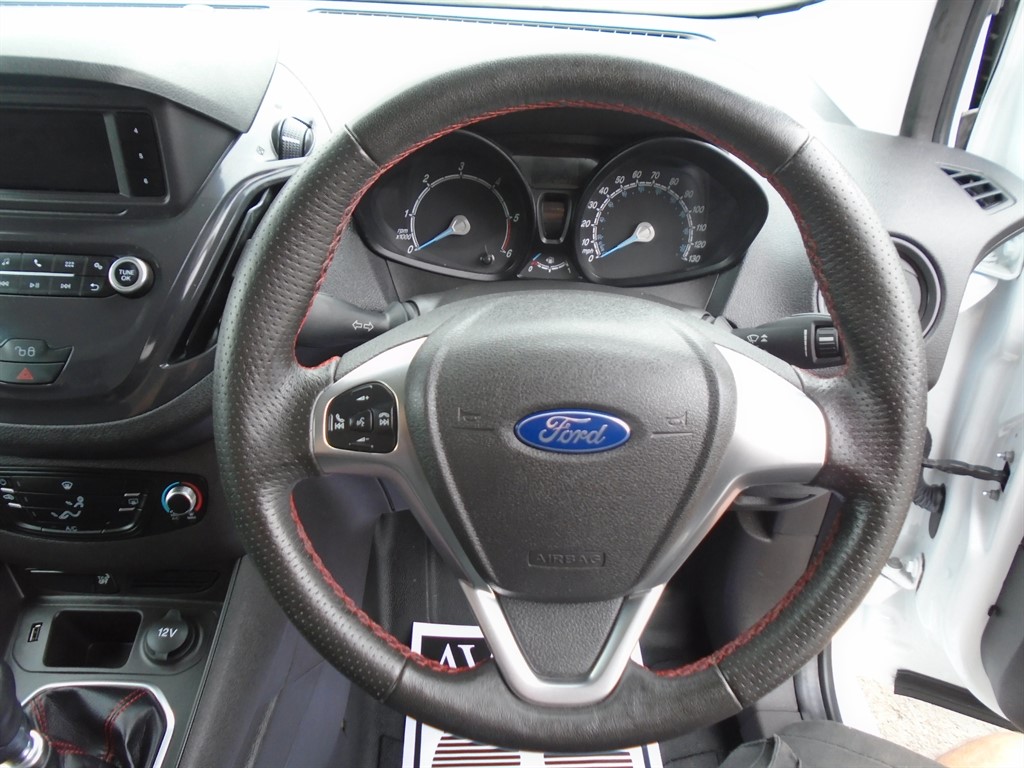 Used Ford Transit Courier 2019 for sale - 78058990: Photo 48