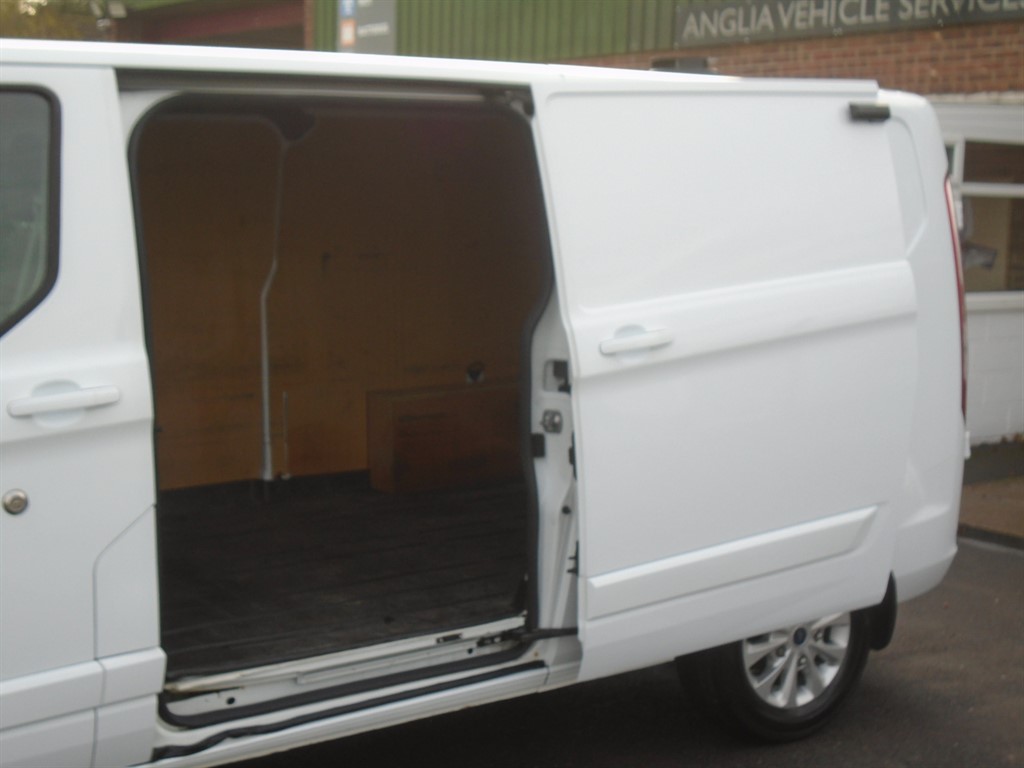 Used Ford Transit Custom 2022 for sale - 77964957: Photo 14