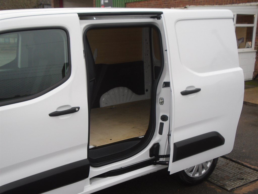 Used Citroen Berlingo 2023 for sale - 77964946: Photo 27