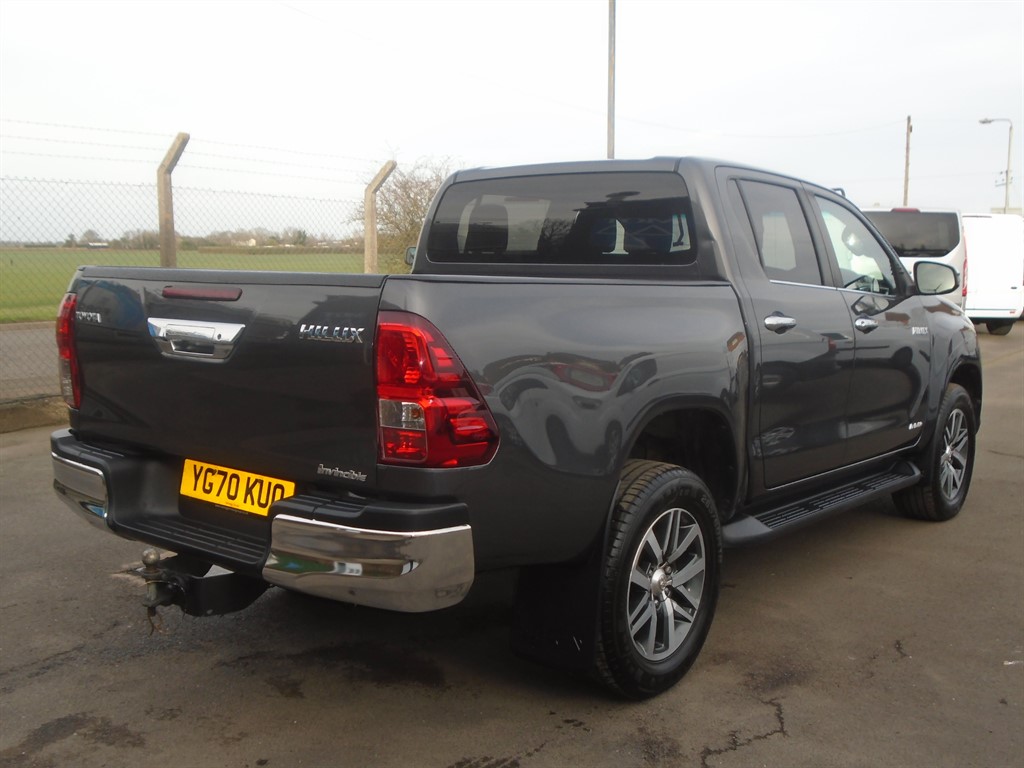 Used Toyota Hilux 2020 for sale - 77964955: Photo 17