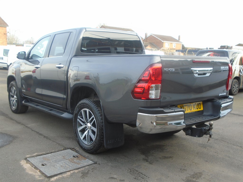 Used Toyota Hilux 2020 for sale - 77964955: Photo 18