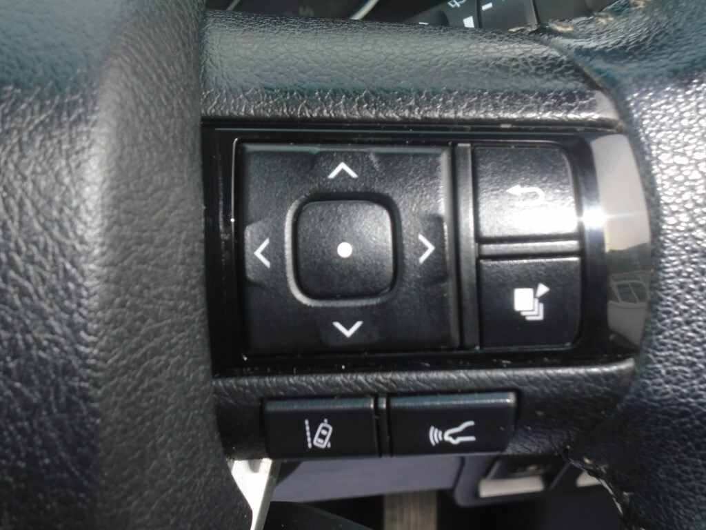 Used Toyota Hilux 2020 for sale - 77964955: Photo 48