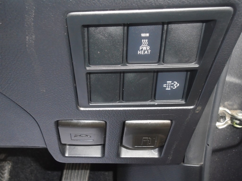 Used Toyota Hilux 2020 for sale - 77964955: Photo 50