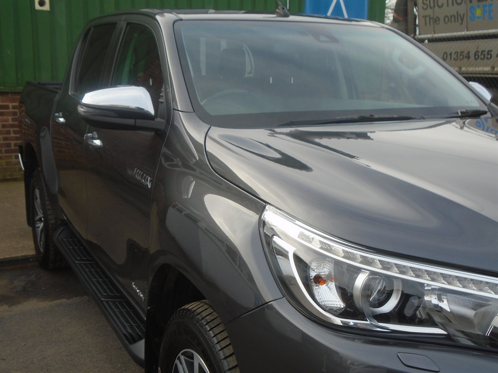 Used Toyota Hilux 2020 for sale - 77964955: Photo 6