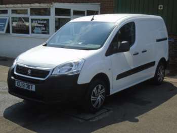 Used Peugeot Partner 2018 for sale - 75141025: Photo