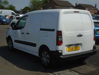 Used Peugeot Partner 2018 for sale - 75141025: Photo