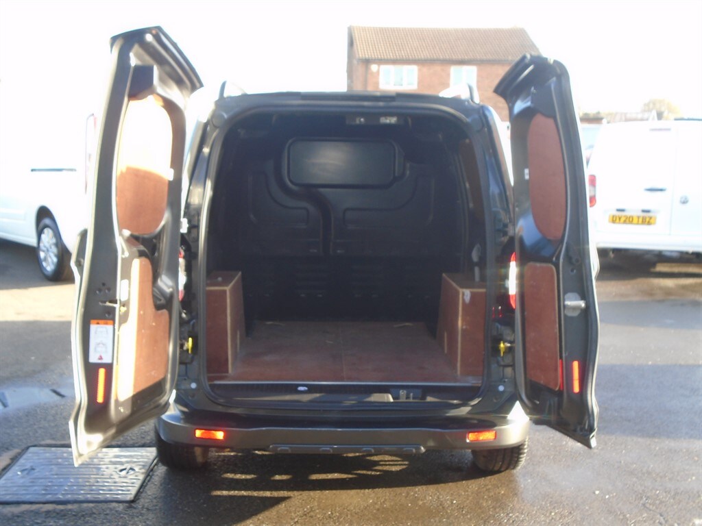 Used Ford Transit Courier 2019 for sale - 77964948: Photo 16