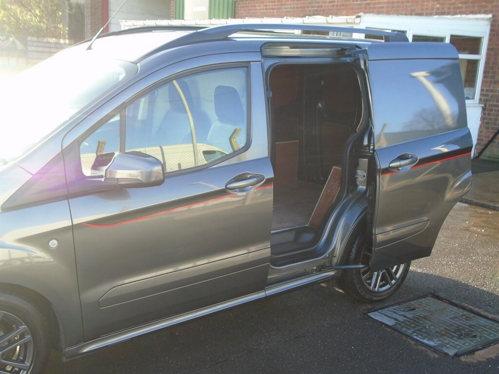 Used Ford Transit Courier 2019 for sale - 77964948: Photo 18
