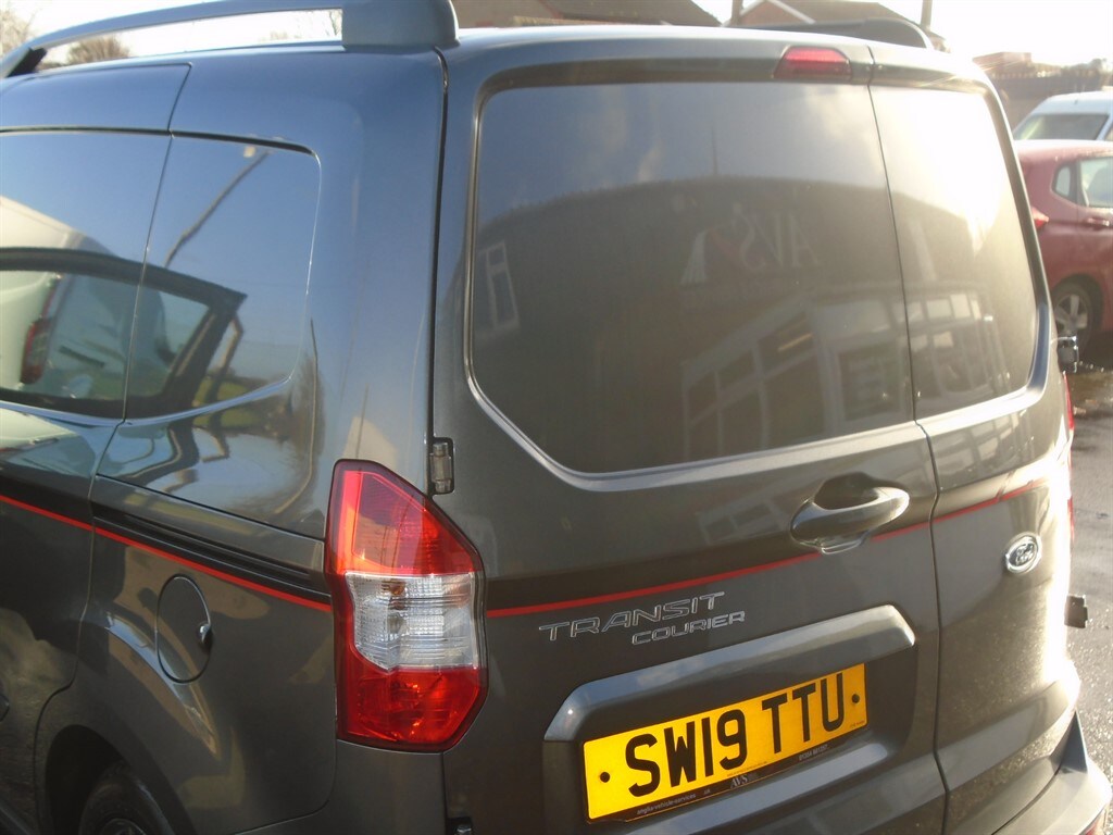 Used Ford Transit Courier 2019 for sale - 77964948: Photo 25