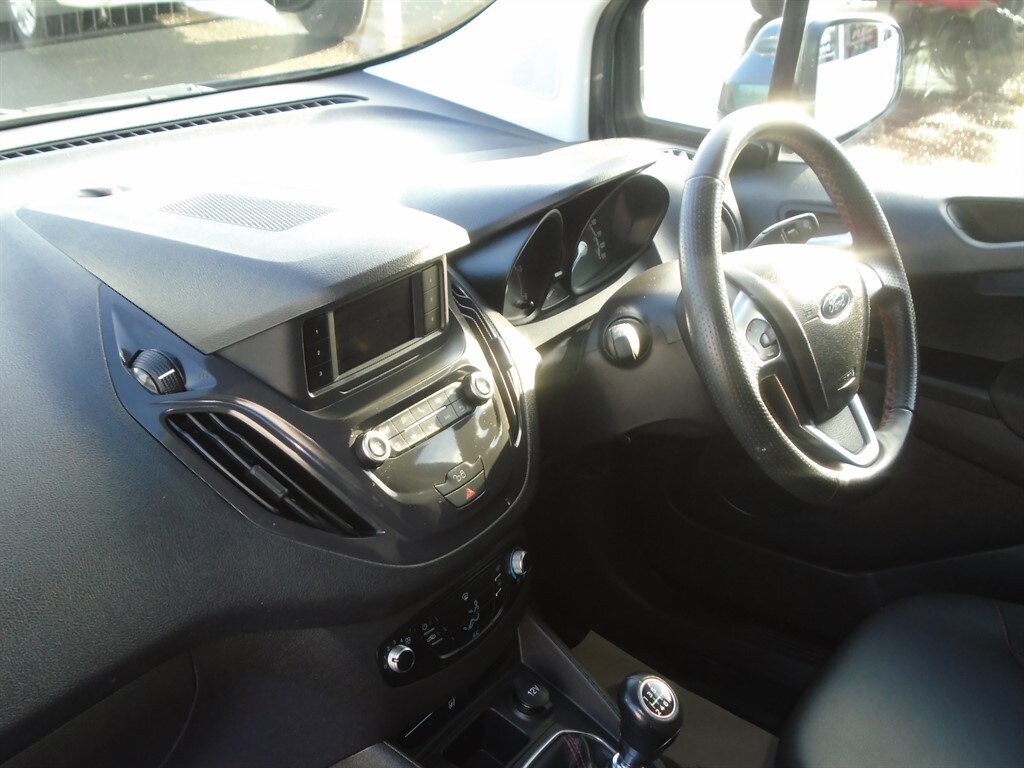 Used Ford Transit Courier 2019 for sale - 77964948: Photo 31