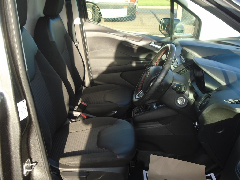 Used Ford Transit Courier 2019 for sale - 77964948: Photo 33