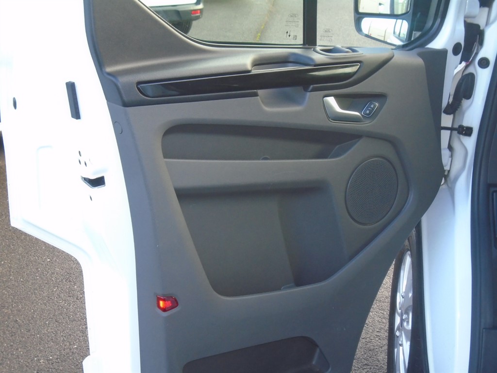 Used Ford Transit Custom 2021 for sale - 77964947: Photo 32