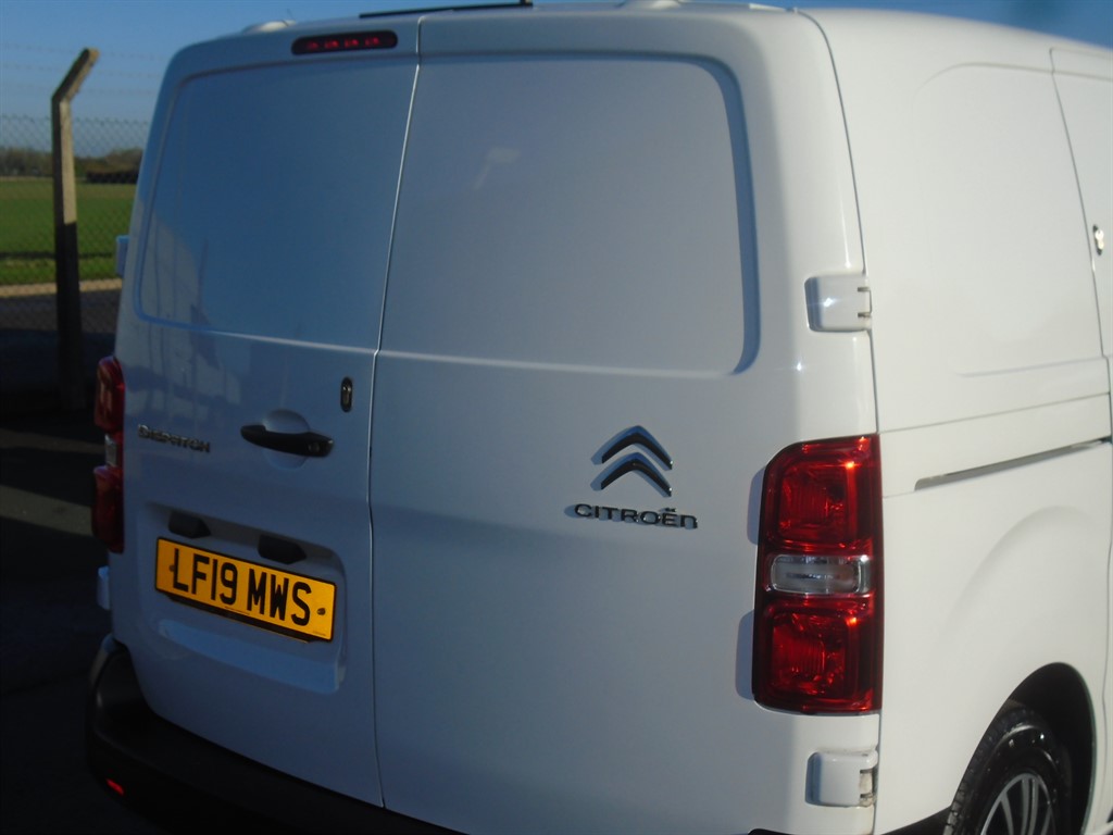 Used Citroen Dispatch 2019 for sale - 77964937: Photo 25
