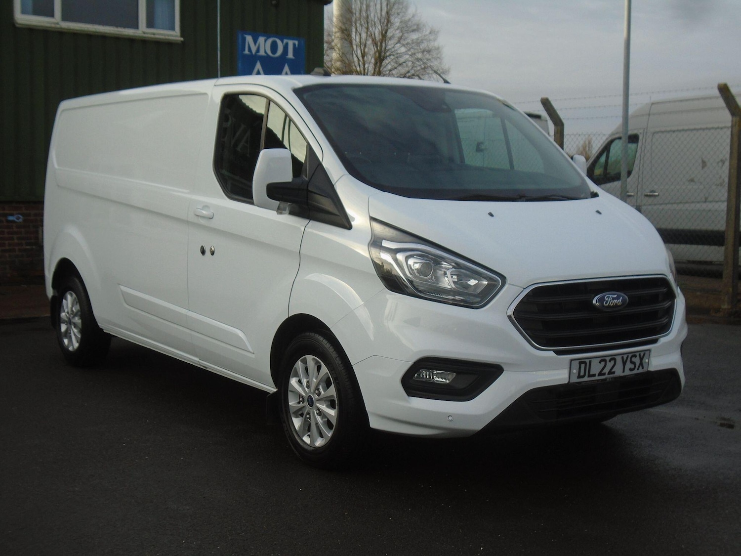 Used Ford Transit Custom for sale - 77883441: Photo 1