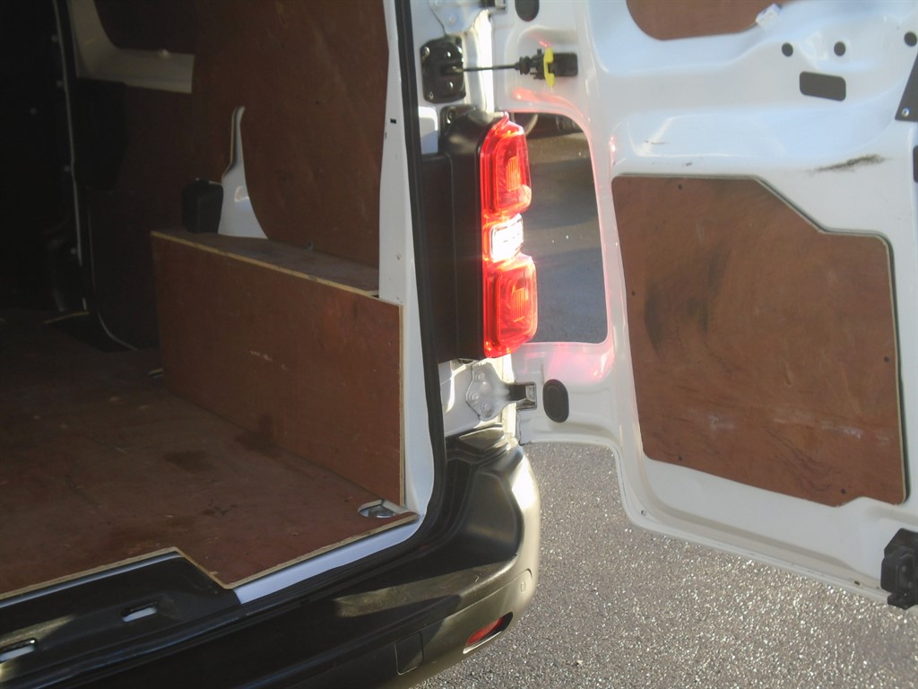 Used Citroen Dispatch 2019 for sale - 78058989: Photo 31