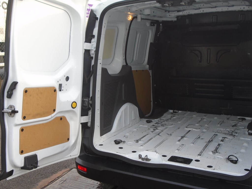 Used Ford Transit Connect 2020 for sale - 77964969: Photo 21